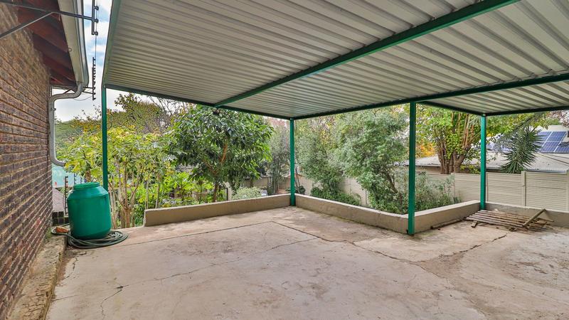 6 Bedroom Property for Sale in Kensington Gauteng