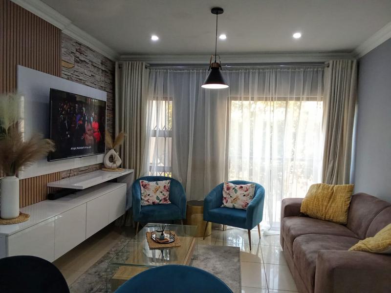 To Let 2 Bedroom Property for Rent in Vorna Valley Gauteng