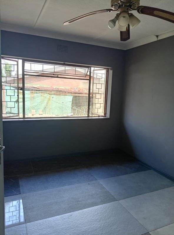 To Let 3 Bedroom Property for Rent in Wannenburghoogte Gauteng