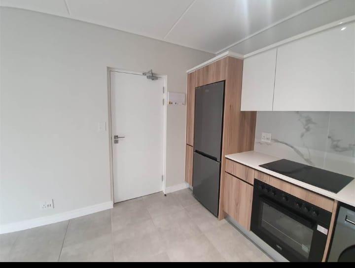 To Let 1 Bedroom Property for Rent in Waterfall Gauteng