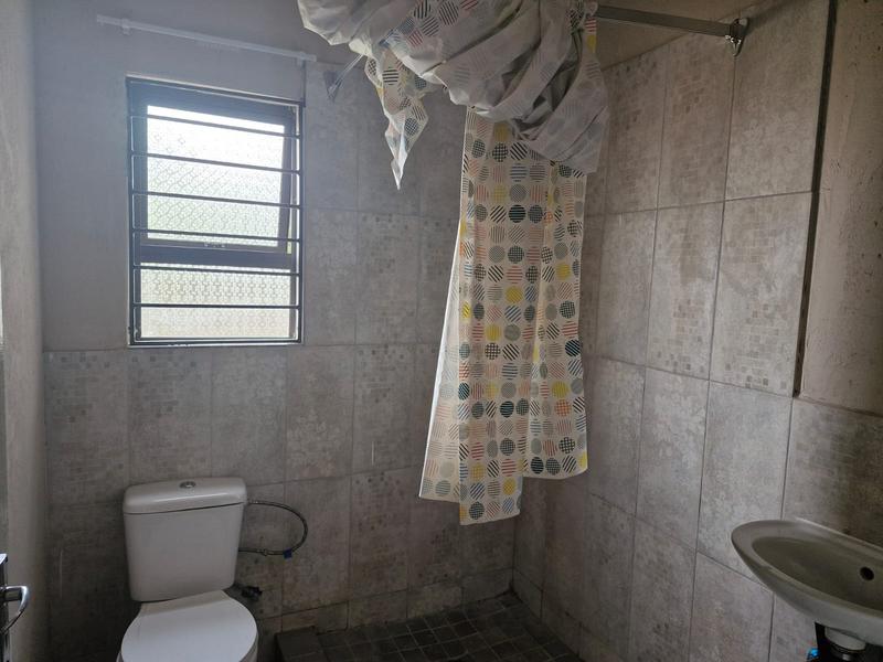 To Let 1 Bedroom Property for Rent in Birch Acres Gauteng