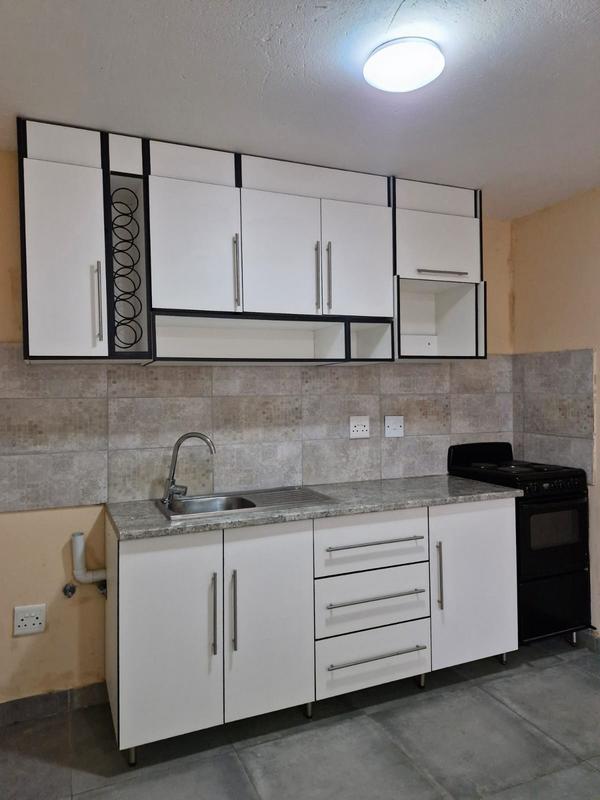 To Let 1 Bedroom Property for Rent in Birch Acres Gauteng