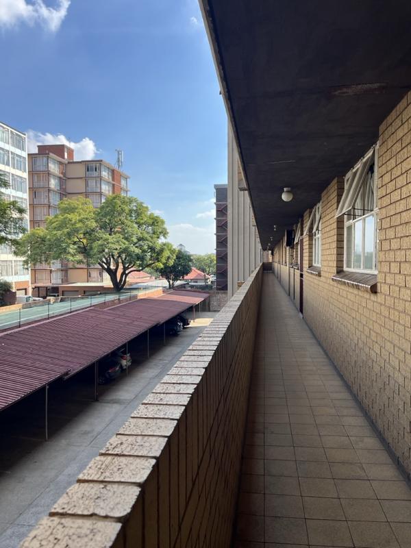 2 Bedroom Property for Sale in Sunnyside Gauteng