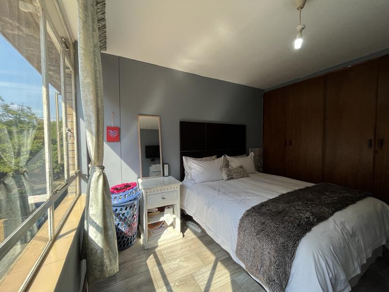 2 Bedroom Property for Sale in Sunnyside Gauteng