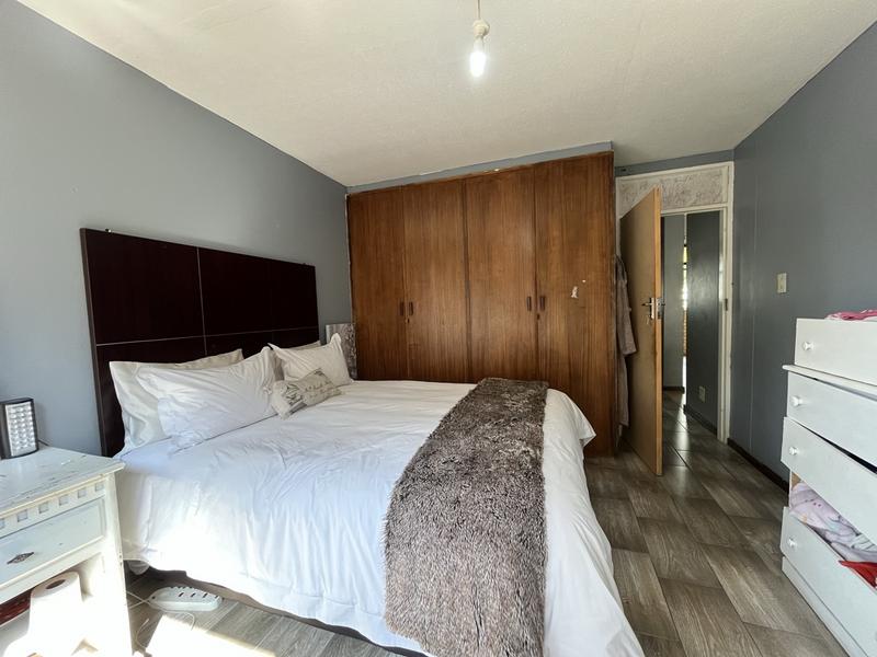 2 Bedroom Property for Sale in Sunnyside Gauteng