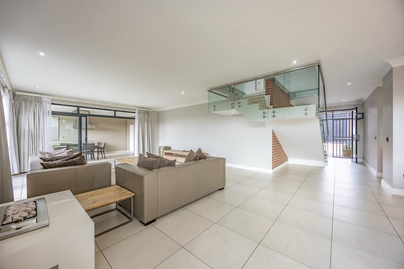 3 Bedroom Property for Sale in Waterkloof Ridge Gauteng