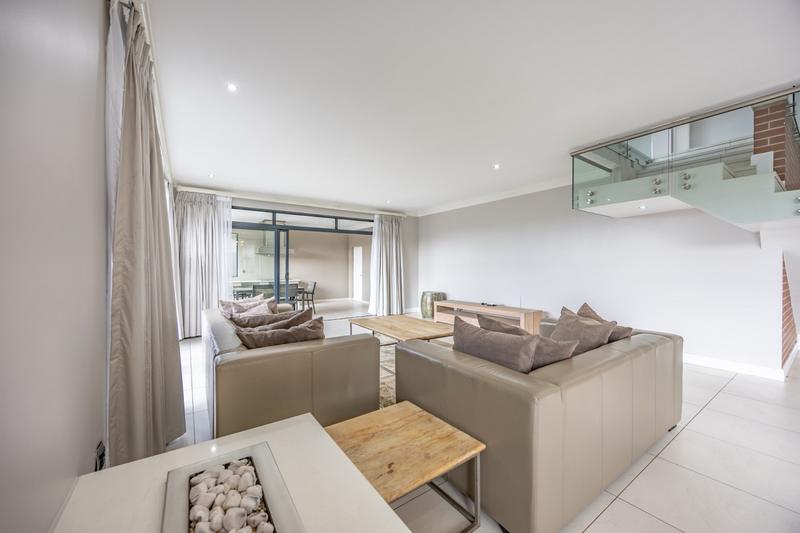 3 Bedroom Property for Sale in Waterkloof Ridge Gauteng