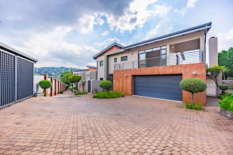 3 Bedroom Property for Sale in Waterkloof Ridge Gauteng
