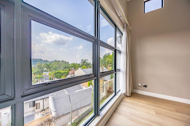 3 Bedroom Property for Sale in Waterkloof Ridge Gauteng
