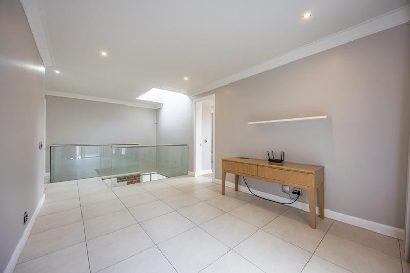 3 Bedroom Property for Sale in Waterkloof Ridge Gauteng