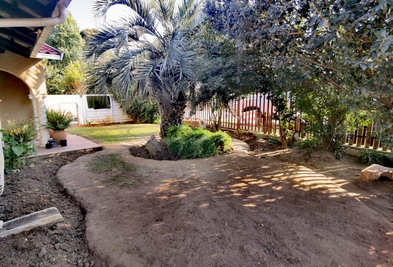 To Let 3 Bedroom Property for Rent in Dersley Gauteng