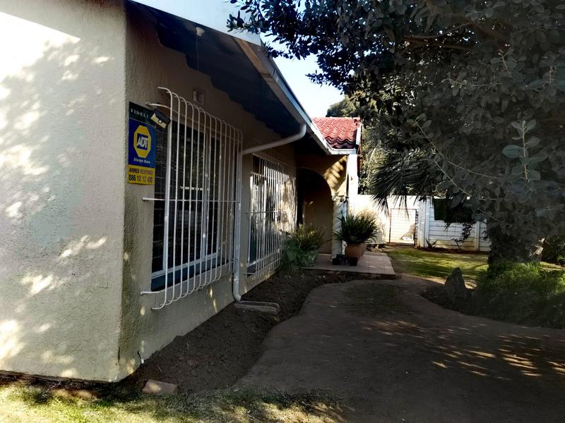 To Let 3 Bedroom Property for Rent in Dersley Gauteng
