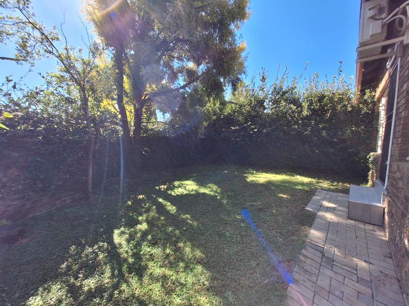 To Let 2 Bedroom Property for Rent in Rooihuiskraal Gauteng