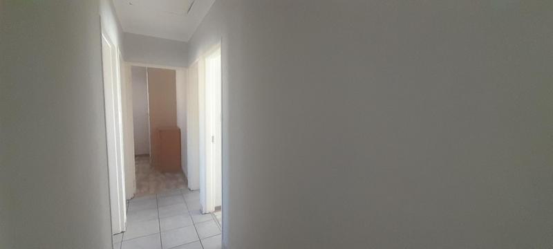 To Let 3 Bedroom Property for Rent in Rooihuiskraal North Gauteng