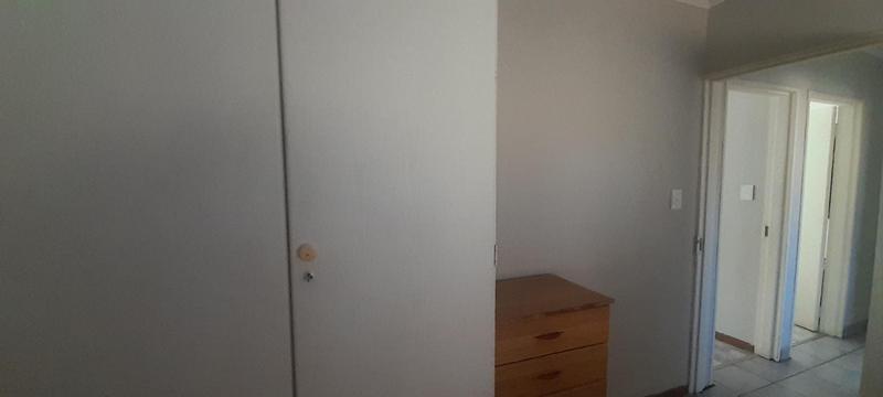 To Let 3 Bedroom Property for Rent in Rooihuiskraal North Gauteng