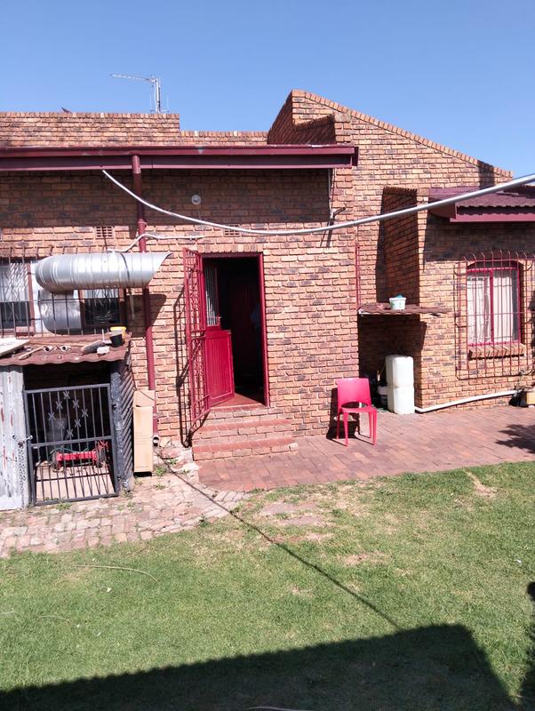 Commercial Property for Sale in Norkem Park Gauteng