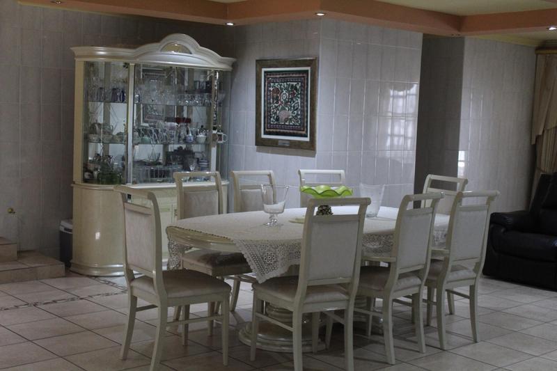 5 Bedroom Property for Sale in Fourways Gauteng