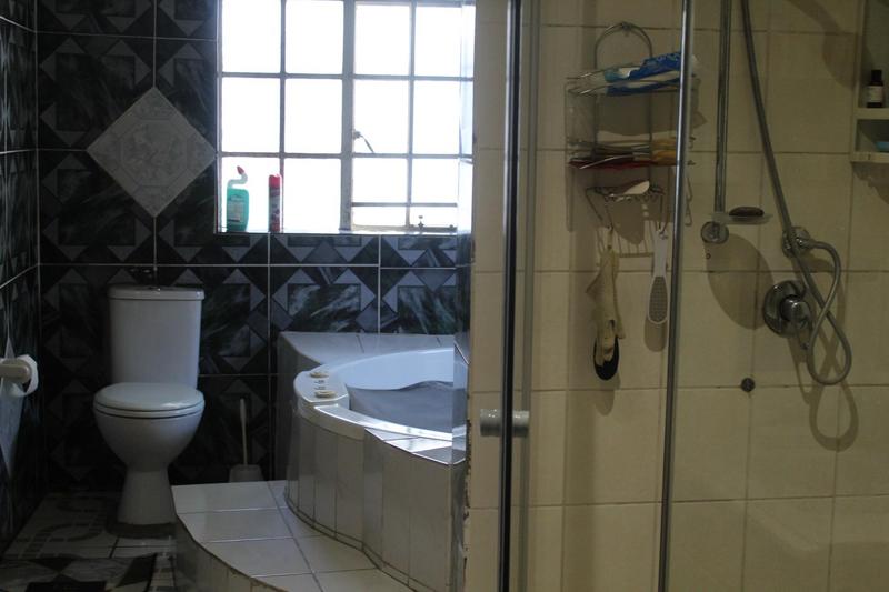 5 Bedroom Property for Sale in Fourways Gauteng