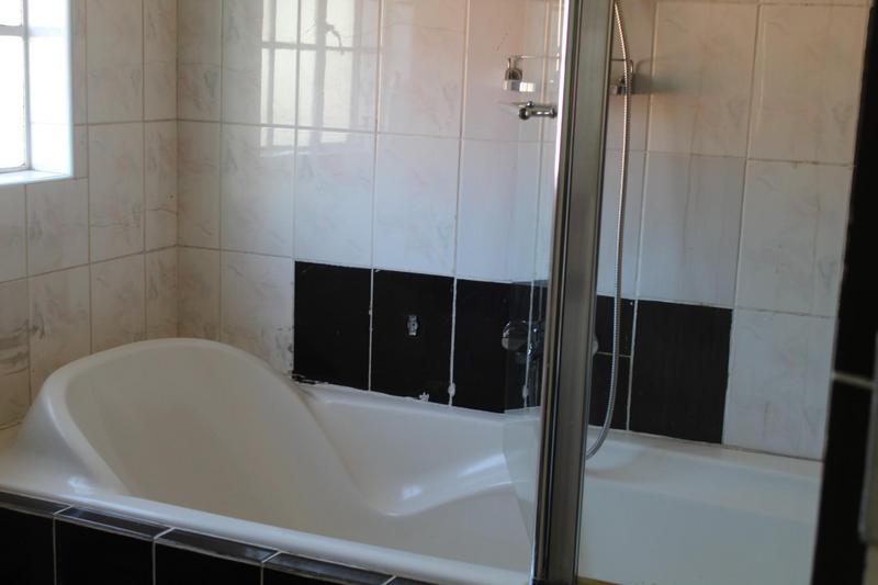 5 Bedroom Property for Sale in Fourways Gauteng
