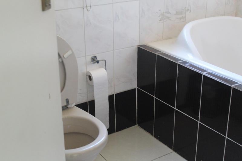 5 Bedroom Property for Sale in Fourways Gauteng