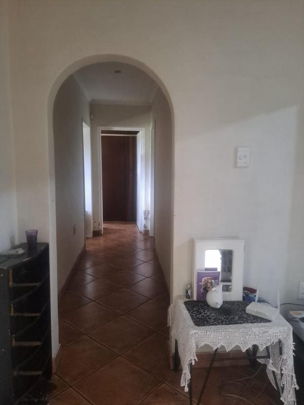 3 Bedroom Property for Sale in Mnandi Gauteng