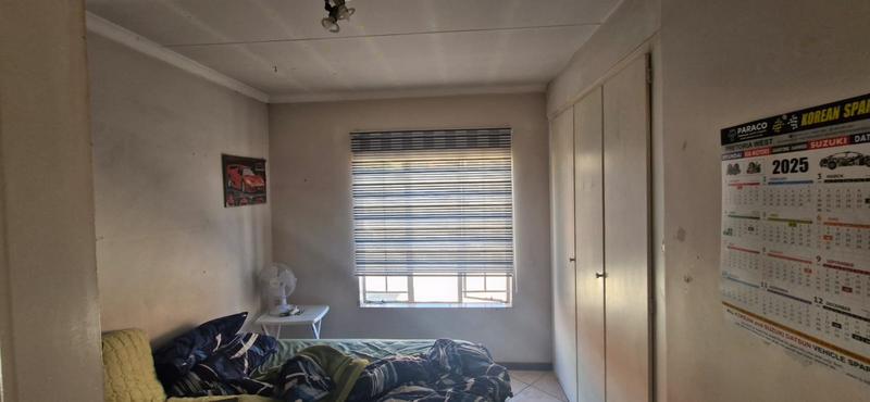2 Bedroom Property for Sale in Monavoni Gauteng