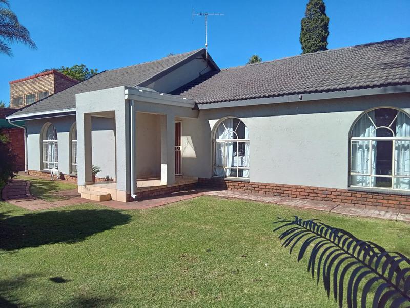 3 Bedroom Property for Sale in Wierda Park Gauteng