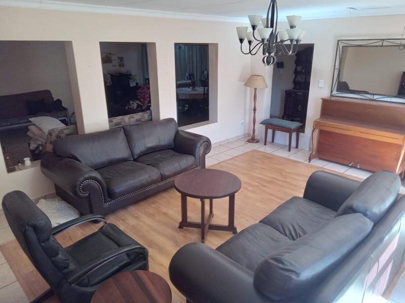 3 Bedroom Property for Sale in Wierda Park Gauteng