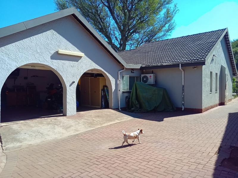 3 Bedroom Property for Sale in Wierda Park Gauteng