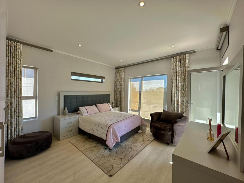To Let 3 Bedroom Property for Rent in Bryanston Gauteng