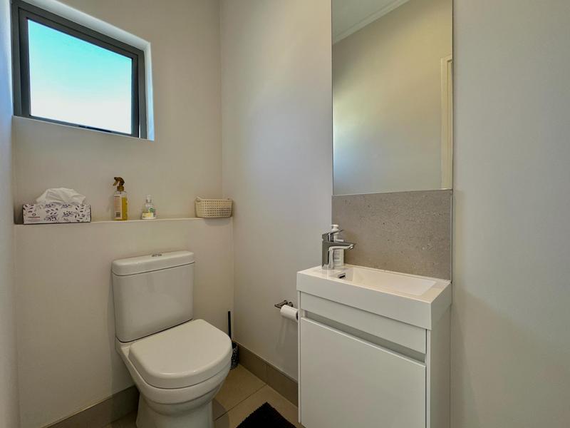 To Let 3 Bedroom Property for Rent in Bryanston Gauteng