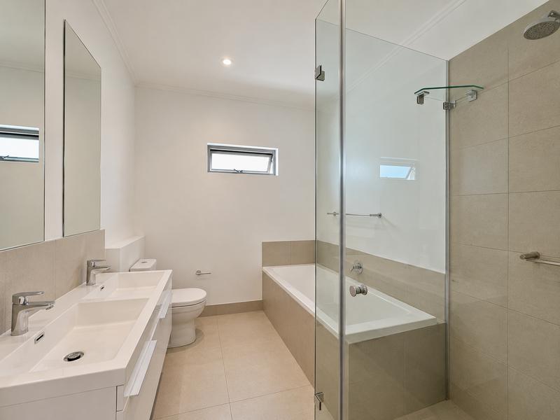 To Let 3 Bedroom Property for Rent in Bryanston Gauteng