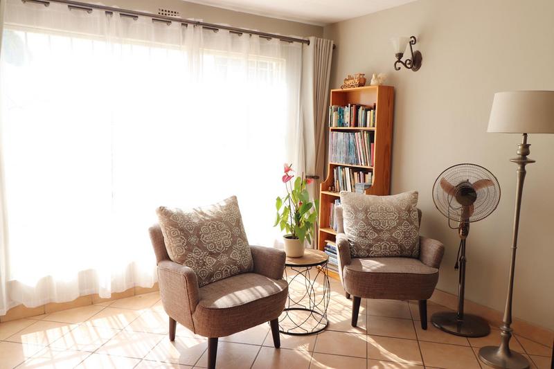 To Let 3 Bedroom Property for Rent in Fairland Gauteng