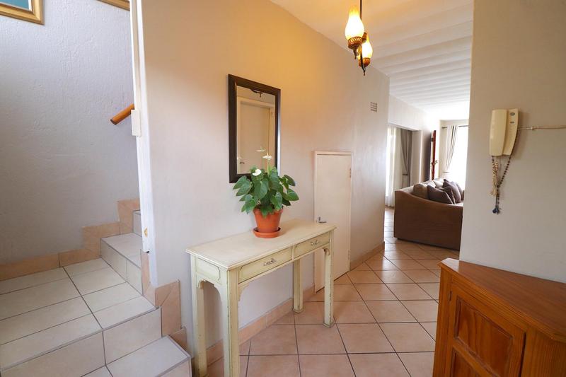 To Let 3 Bedroom Property for Rent in Fairland Gauteng