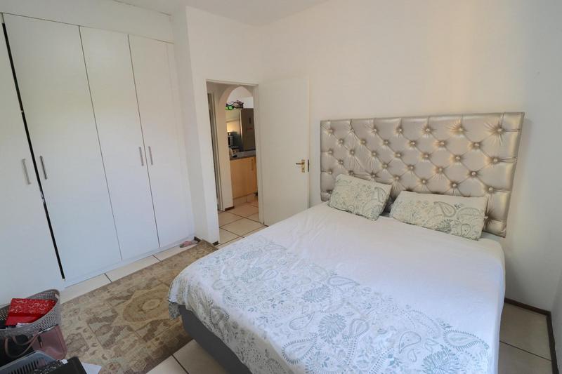 To Let 1 Bedroom Property for Rent in Lonehill Gauteng