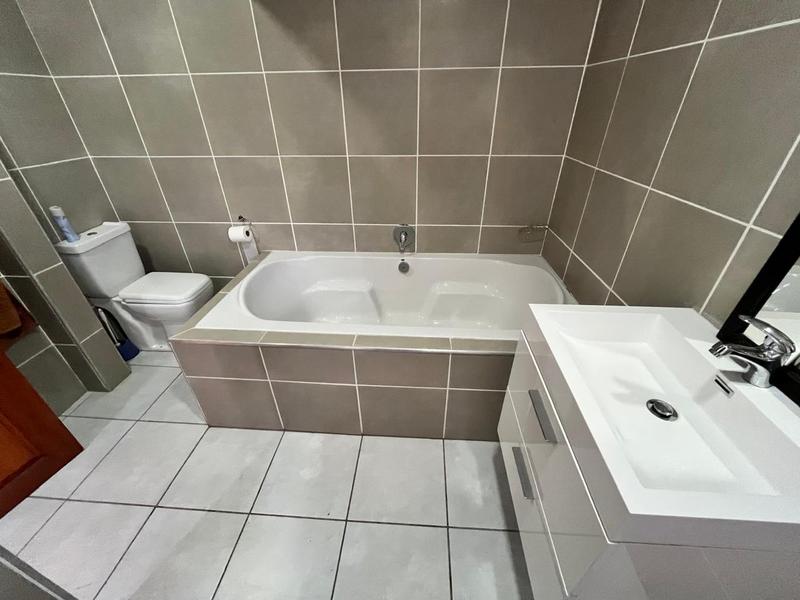 To Let 3 Bedroom Property for Rent in Vanderbijlpark SE 10 Gauteng
