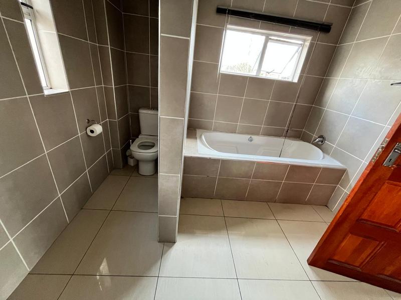 To Let 3 Bedroom Property for Rent in Vanderbijlpark SE 10 Gauteng