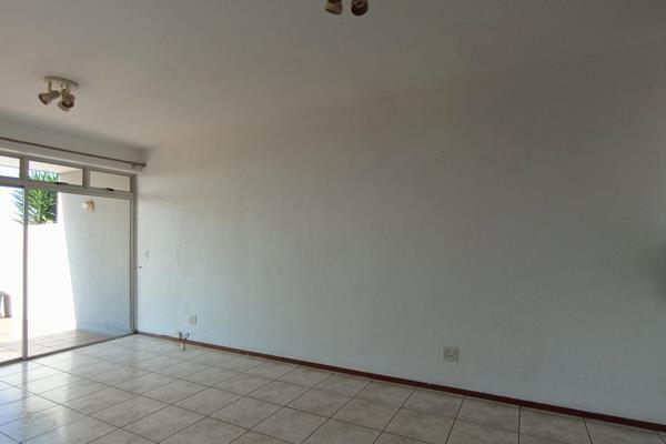 2 Bedroom Property for Sale in Northcliff Gauteng