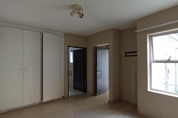 2 Bedroom Property for Sale in Northcliff Gauteng