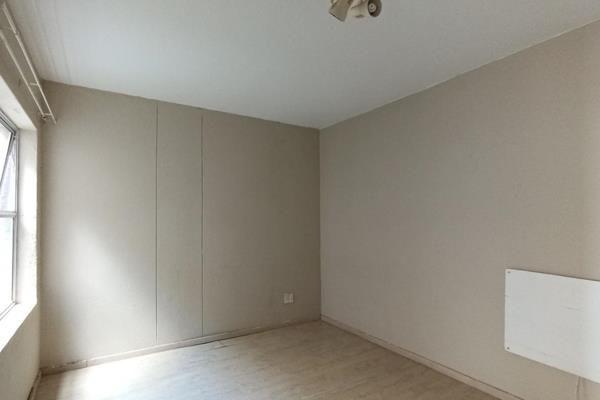 2 Bedroom Property for Sale in Northcliff Gauteng