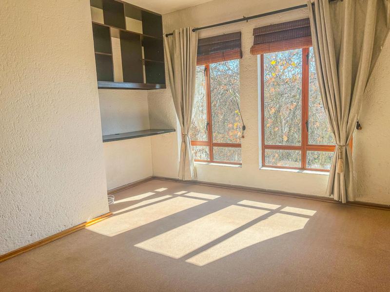 1 Bedroom Property for Sale in Westdene Gauteng
