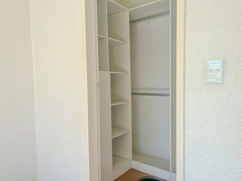 1 Bedroom Property for Sale in Westdene Gauteng