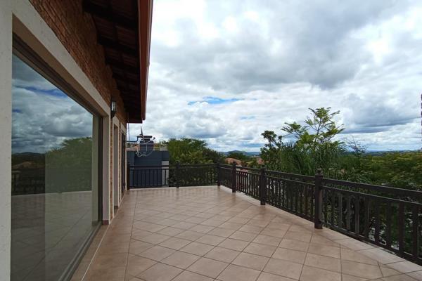 7 Bedroom Property for Sale in Featherbrooke Estate Gauteng