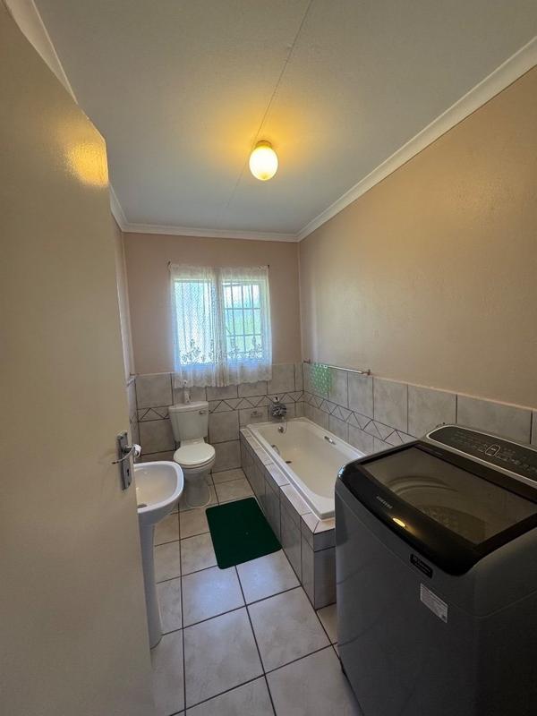 2 Bedroom Property for Sale in Annlin Gauteng