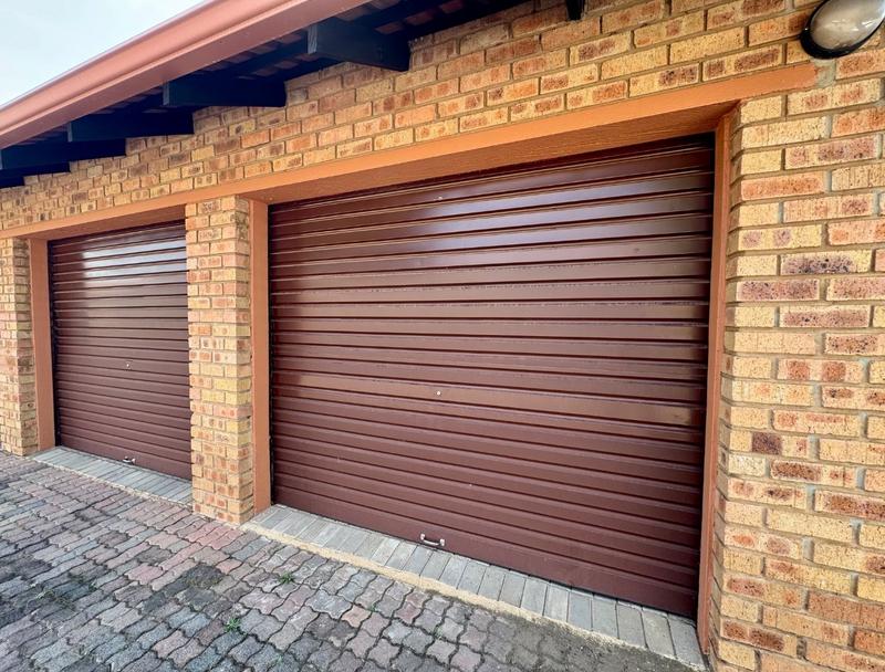 2 Bedroom Property for Sale in Annlin Gauteng