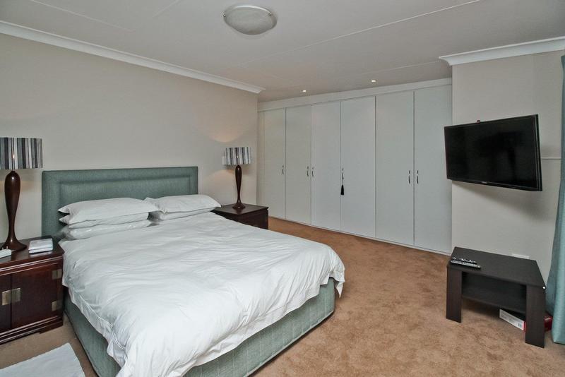 To Let 2 Bedroom Property for Rent in Parkmore Gauteng