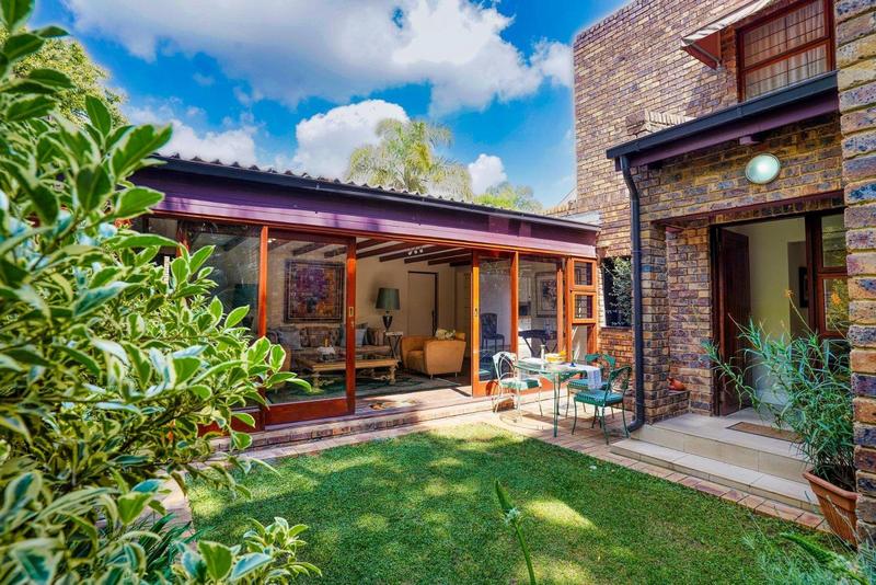 To Let 2 Bedroom Property for Rent in Parkmore Gauteng