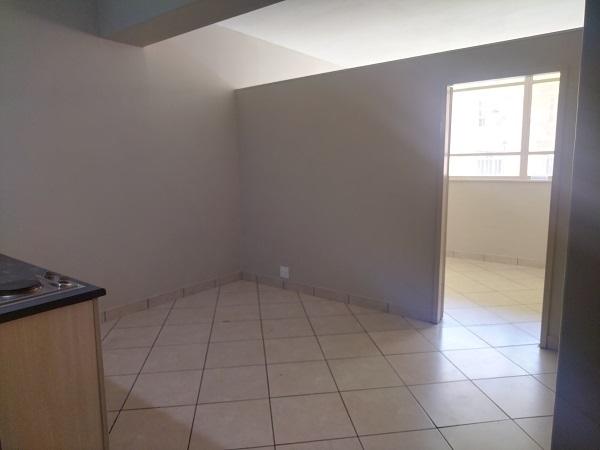 To Let 1 Bedroom Property for Rent in Hillbrow Gauteng