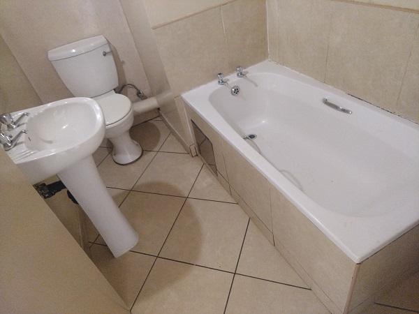 To Let 1 Bedroom Property for Rent in Hillbrow Gauteng