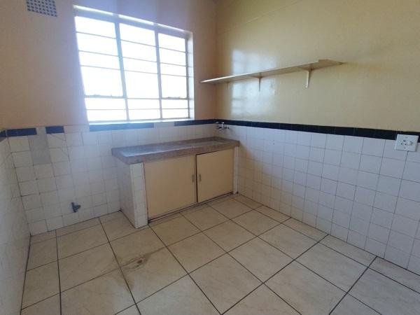 To Let 2 Bedroom Property for Rent in Yeoville Gauteng